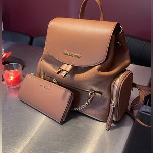 Michael Kors Medium Jet Set Pebble Leather Backpack With Wallet New